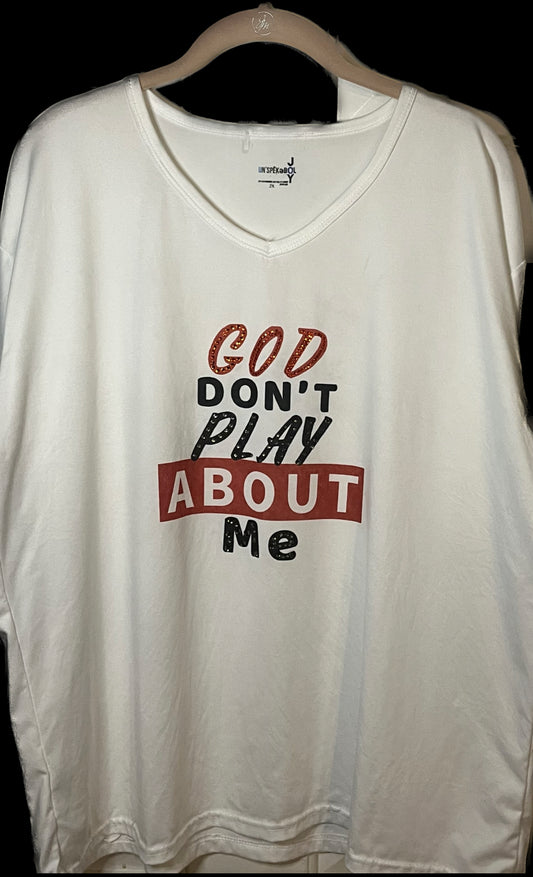 Are you one who wants people to know that your Father is watching over you? This polyester blend v-neck tee features a message that says it all. Abba don’t play concerning his daughters. The soft durable fabric means that it will hold up through any scenario. You'll look good, feel inspired, and start a conversation with this t-shirt.